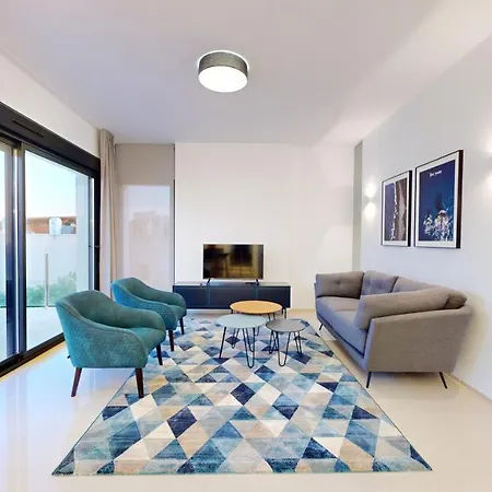 Arenales Paradise With Pool Ac Balcony And Terrace